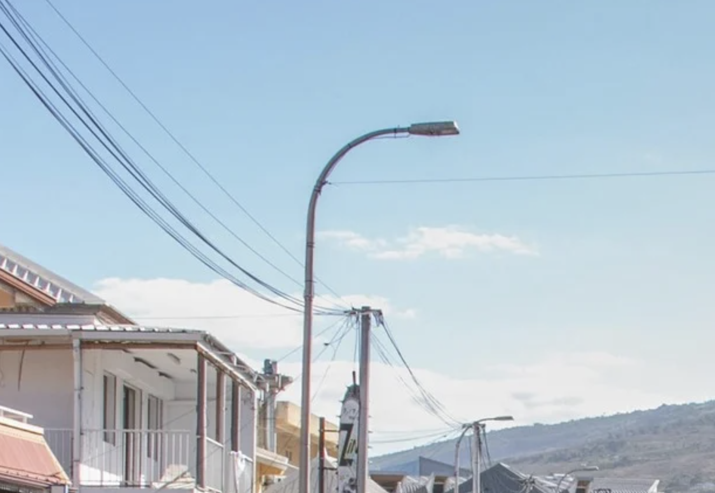 Travaux : l’avenue Général Lambert passe à l’éclairage public solaire